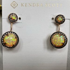 VGU Kendra Scott Camilla Earrings